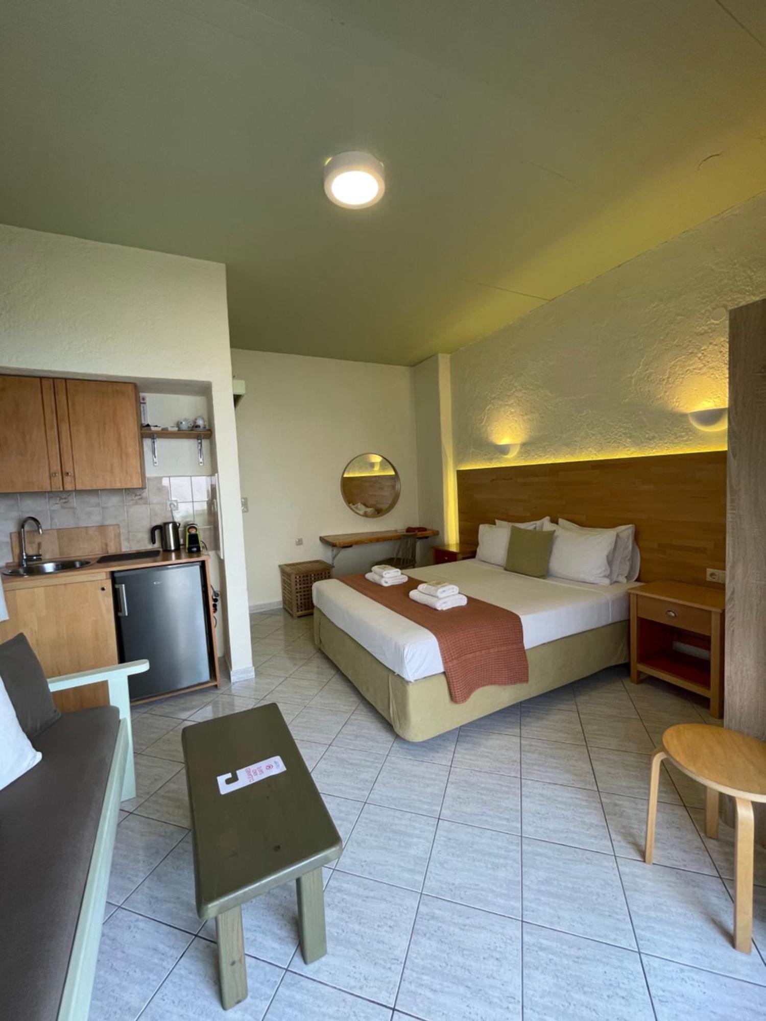 Villa Georgia Apartments & Suites Kalamaki Rom bilde