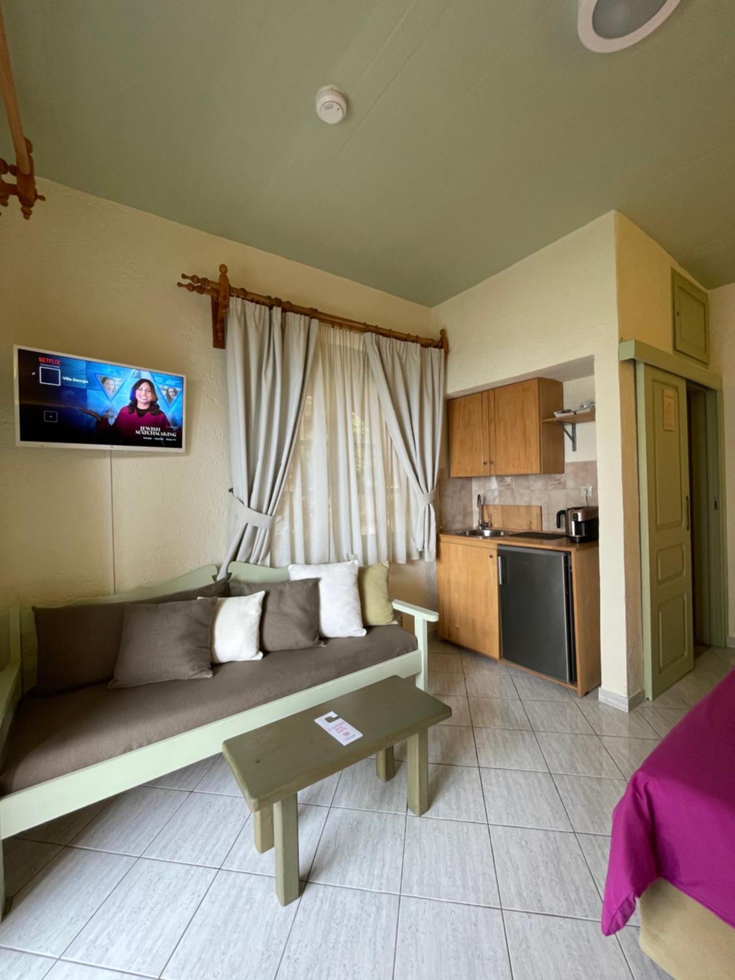 Villa Georgia Apartments & Suites Kalamaki Rom bilde